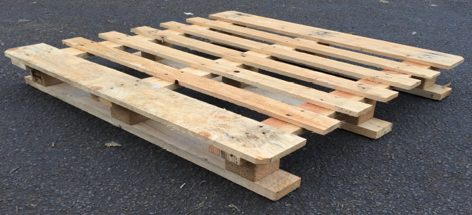 Copenhagen Based Artist brings Wooden Pallets to Life